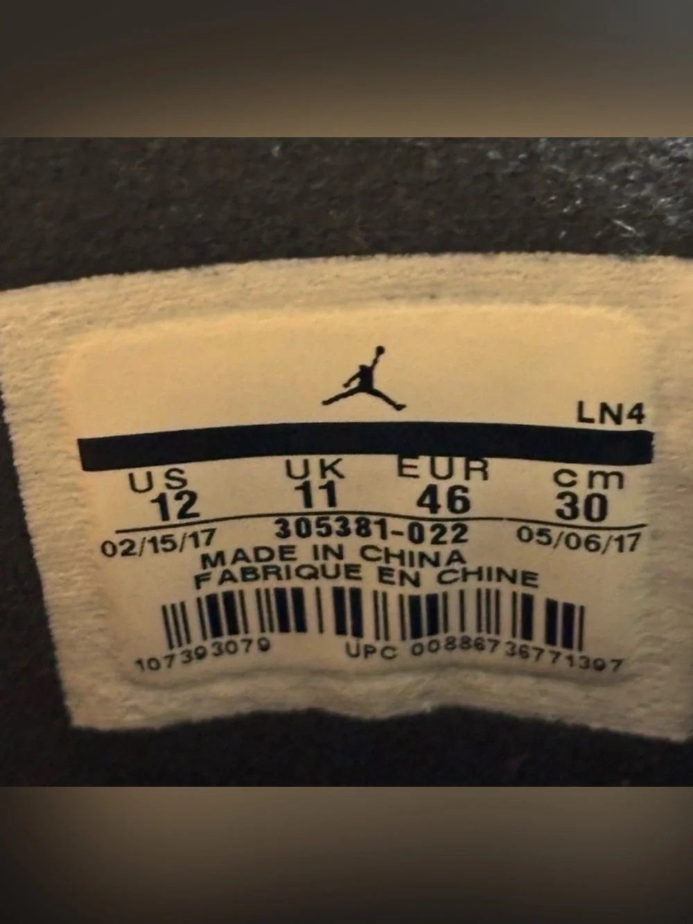 Air jordan retro 8 authentic in great condition